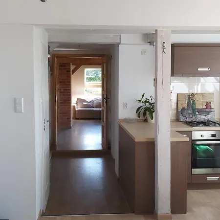 Nowowiejskiego 11a